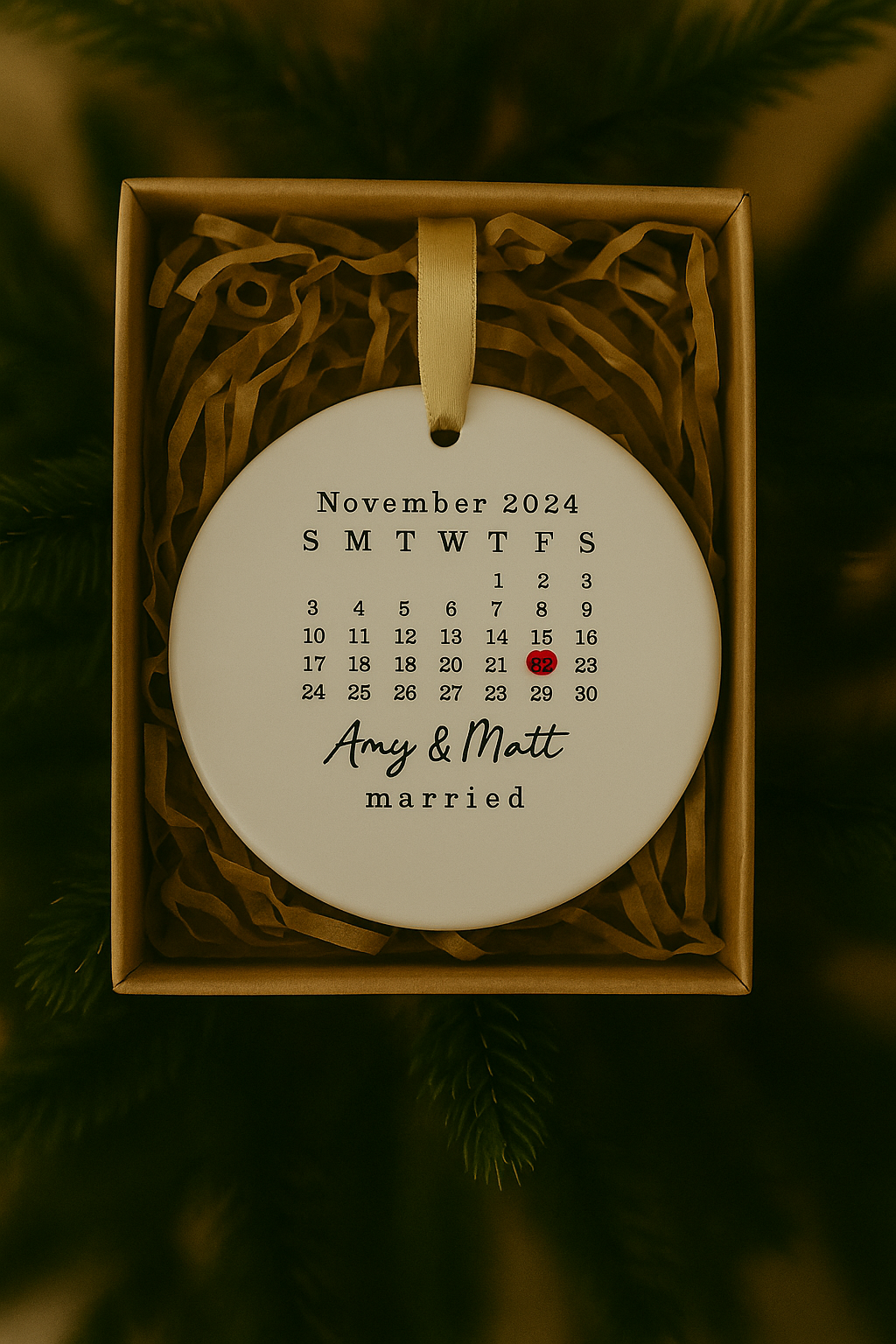 Personalized Married Ornament, Custom Wedding Gift, Wedding Date ornament, Heart Calendar, Anniversary Gift, Our First Christmas, Newlywed Gift, Wedding Gift